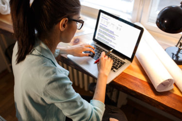 Key Benefits of Using Influential Bloggers to Promote Your Webinar