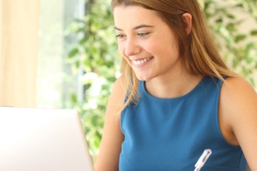 Why Use Webinars to Create Better How-To Videos?