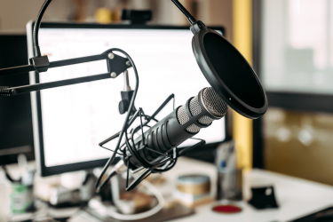 Webinar vs. Podcast: Making The Right Choice For Your Business