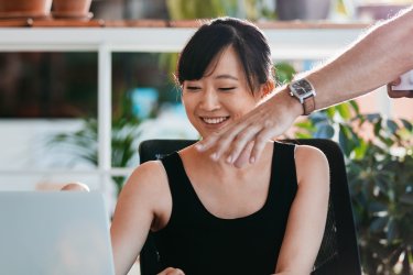 How to Use Webinar Tools for Effective Knowledge Sharing