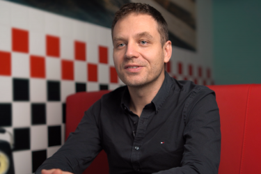 How to Attract Investors with Online Meetings? (and Convince 90% to Buy Shares)