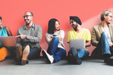 Jak budować zaufanie we współpracy online? Także międzynarodowo. Relacja z webinaru